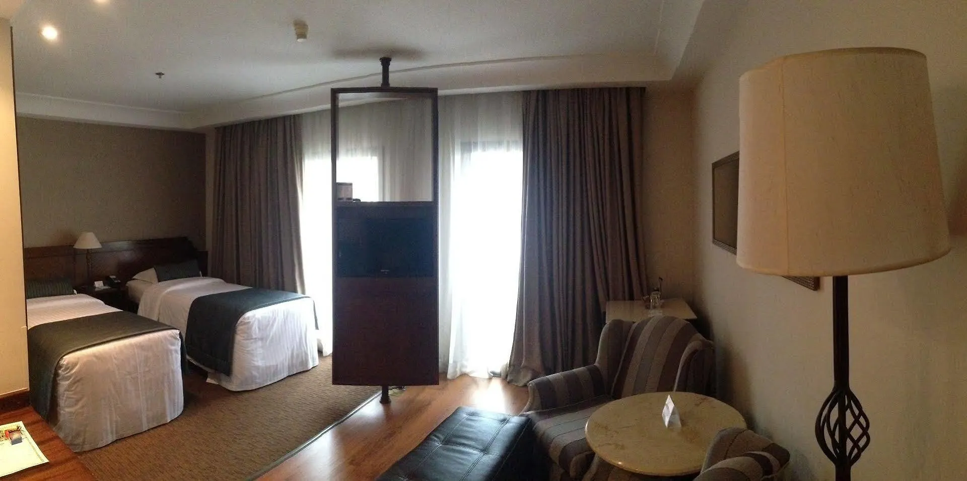 Estanplaza Paulista Hotel São Paulo 4*,  Brazília